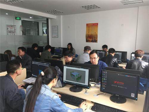 如何在合肥選擇PS培訓機構？學多久能掌握？
